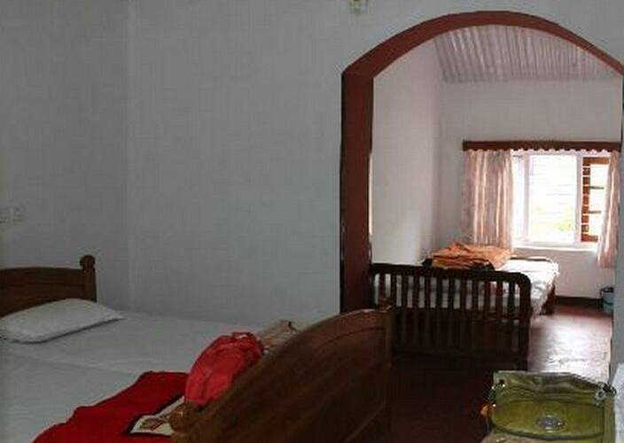 Madawa Row House, Coonoor 5